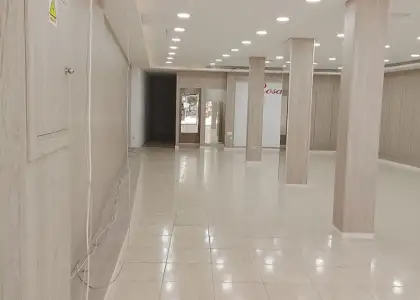 22020b ÁMPLIO LOCAL EN CALLE ADUANA en Puertollano