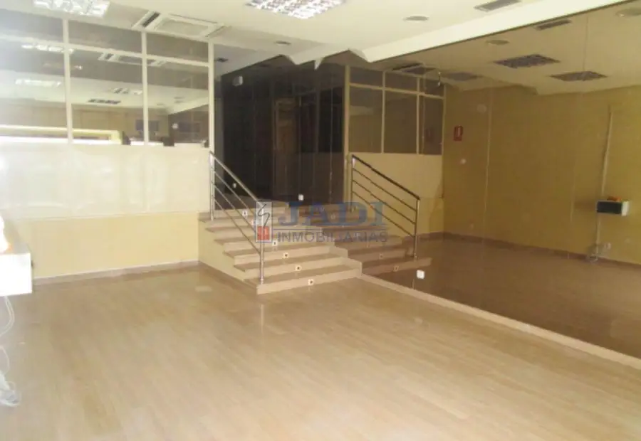 alquiler de local en Valdepeñas, CENTRO en Valdepeñas