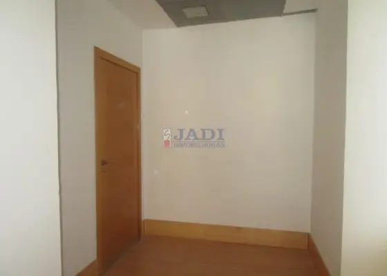 alquiler de local en Valdepeñas, CENTRO