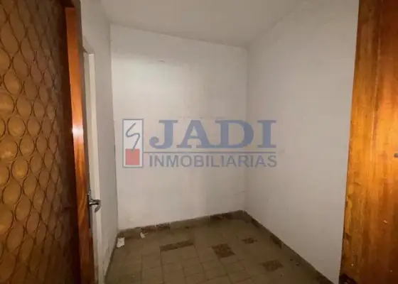 alquiler de local en Valdepeñas, CENTRO