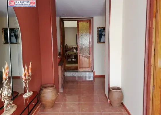 Amplia vivienda reformada en 2016 en centro de criptana en Campo de Criptana