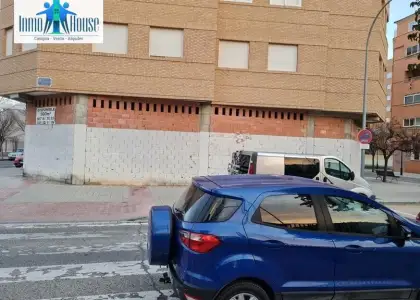 Amplio local comercial con infinidad de posibiliades en Albacete