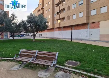 Amplio local comercial con infinidad de posibiliades en Albacete