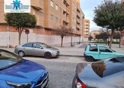 Amplio local comercial con infinidad de posibiliades en Albacete