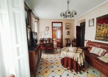 Casa/Chalet pareado En Venta Calle San Francisco, Tomelloso en Tomelloso