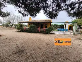 Casa de Campo Venta Carretera de Cozar, Valdepeñas