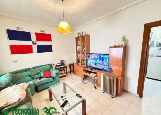 Casa en venta en Alcázar De San Juan - Alcázar De San Juan, 59.900 €, 133 m2, ref. 652920