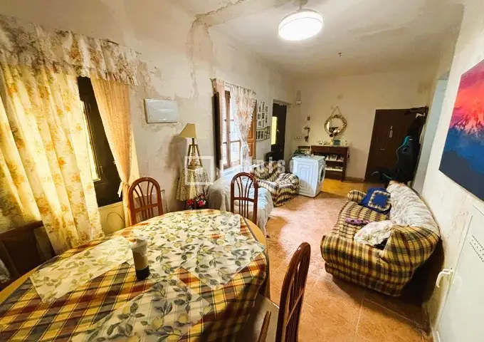 Casa en venta en Almoguera, Guadalajara en Almoguera