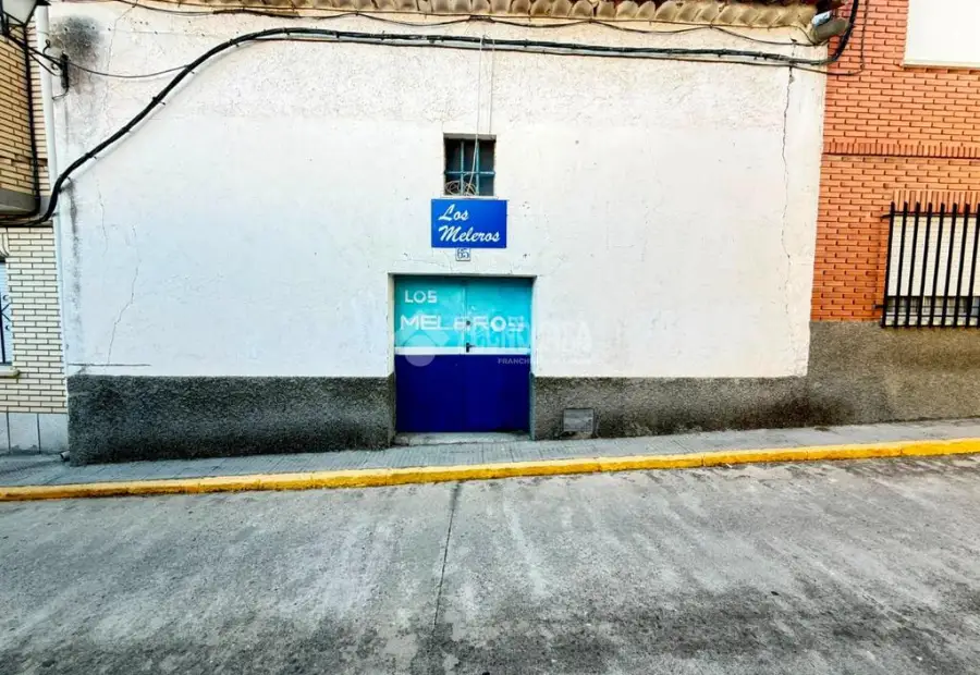 Casa en venta en Almorox - Almorox, 26.500 €, 100 m2, ref. 662095 en Almorox
