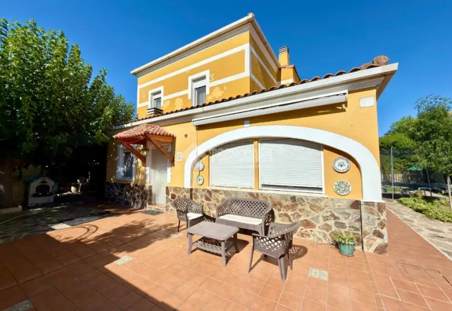 Casa en venta en Cabanillas Del Campo - Cabanillas Del Campo, 460.000 €, 270 m2, ref. 667500 en Cabanillas del Campo