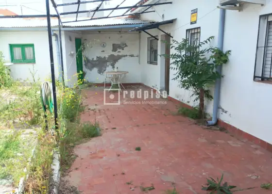 Casa en venta en Esquivias, Toledo