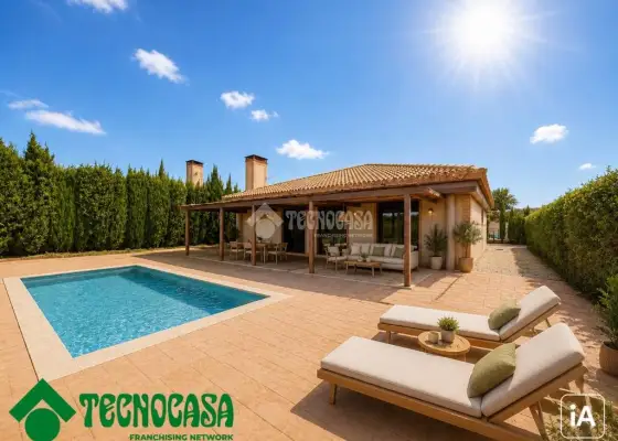 Casa en venta en Layos - Layos, 294.000 €, 195 m2, ref. 647080