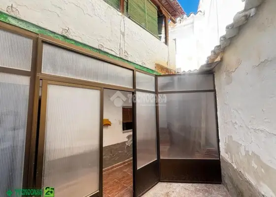 Casa en venta en Membrilla - Membrilla, 45.000 €, 223 m2, ref. 668396