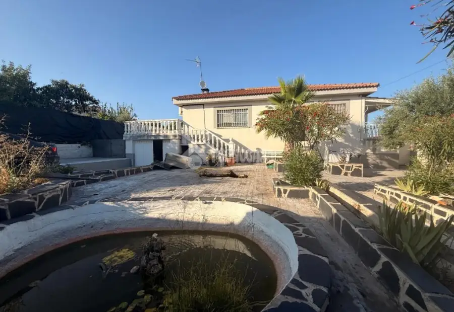 Casa en venta en Torrejón Del Rey - Torrejón Del Rey, 289.900 €, 191 m2, ref. 666401 en Torrejón del Rey