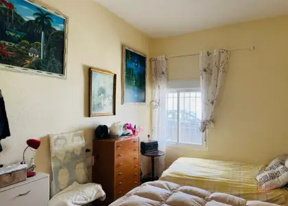Casa en venta en Villafranca De Los Caballeros, de 188 m2 con 3 dormitorios, baño, terraza y terreno por 105.000 €, Ref. 0296 en Villafranca de los Caballeros