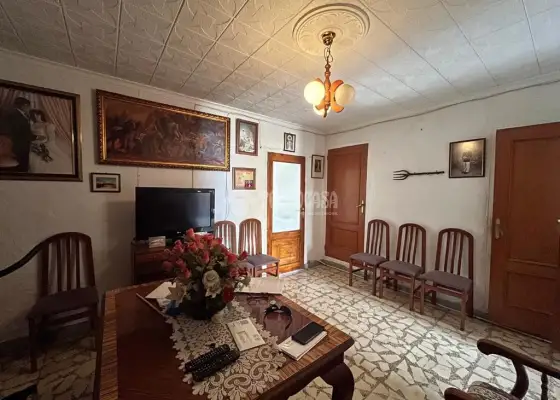 Casa en venta en Villanueva De La Fuente - Villanueva De La Fuente, 25.000 €, 281 m2, ref. 665369