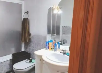 Casa en venta en Villarta De San Juan, Rincon, de 270 m2 con 3 dormitorios, baño, plaza de garaje, trastero, balcón y terraza por 99.000 €, Ref. 0419 en Villarta de San Juan
