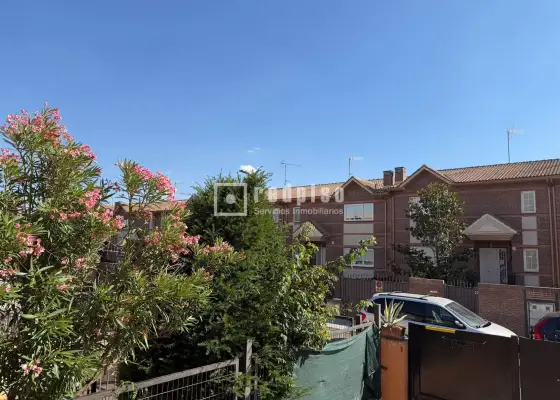 Chalet en venta en Calle los Alisos, Distrito Único, Azuqueca de Henares, Guadalajara