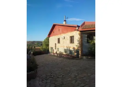 Chalet rústico en venta en Alhambra en Alhambra