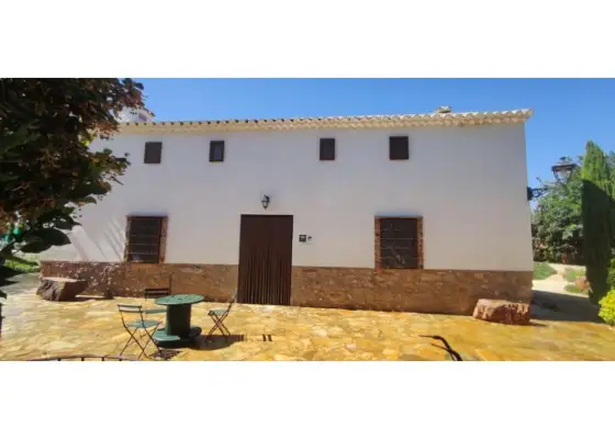 Chalet rústico en venta en Alhambra