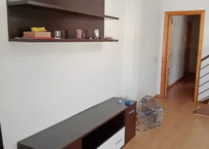 Duplex en venta en Villarrubia De Los Ojos, Calle Palencia, de 92 m2 con 2 dormitorios, 2 baños, plaza de garaje, trastero y terraza por 96.500 €, Ref. 0456 en Villarrubia de los Ojos