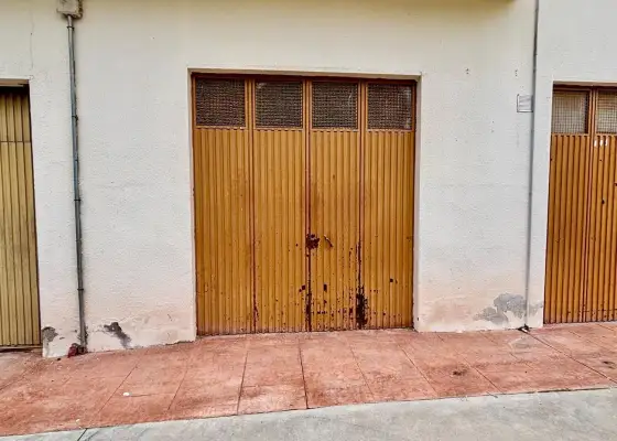 Garaje En Venta Calle Juan Bautista de la Concepción, Alcazar de San Juan en Alcázar de San Juan