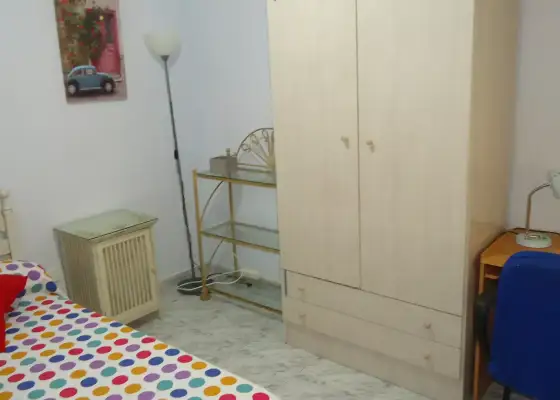 Habitación en piso compartido en Córdoba