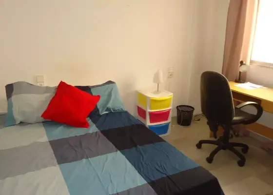 Habitación en piso compartido en Córdoba