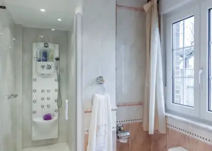 Habitación en piso compartido en Torrelavega en Santander