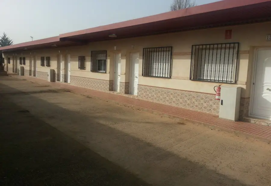 Hotel en Valdepeñas, Carretera Moral en Valdepeñas