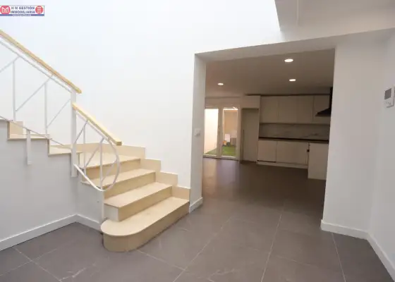 Impecable Casa Reformada en Alcázar de San Juan con dormitorio en planta baja y aerotermia