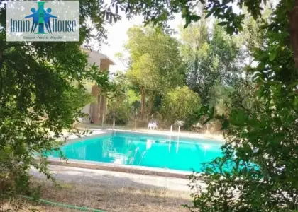 INMOHOUSE VENDE – Chalet de lujo entre naturaleza y ciudad, Urbanización Aguasol, Albacete. en Albacete