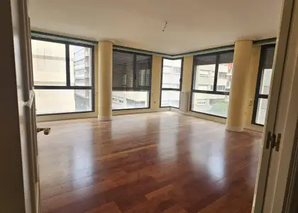 Inmohouse vende piso en el altozano con dos plazas de garaje en Albacete