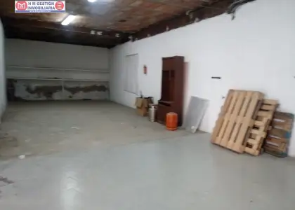 Local comercial de 90 M2, diáfano. Ubicado junto a Calle los Ángeles en Alcázar de San Juan