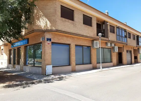 Local En Venta Avenida Roma, Tomelloso