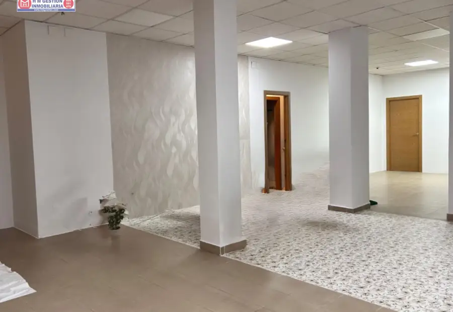 Local situado a 100 metros del Hospital Centro Mancha de Alcázar de San Juan n en Alcázar de San Juan