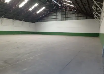 Nave en Valdepeñas, Polígono Avd. las Tinajas en Valdepeñas