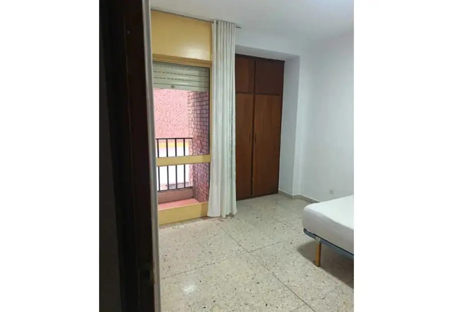 Piso 3 dormitorios en edificio tauro en Puertollano