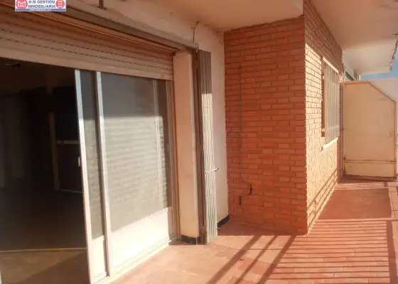 PISO A 50m de calle Emilio Castelar, en el centro de Alcázar de San Juan