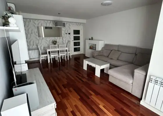 Piso en venta en Alcázar De San Juan, de 105 m2 con 2 dormitorios, 2 baños, plaza de garaje, trastero y terraza por 175.000 €, Ref. 0376