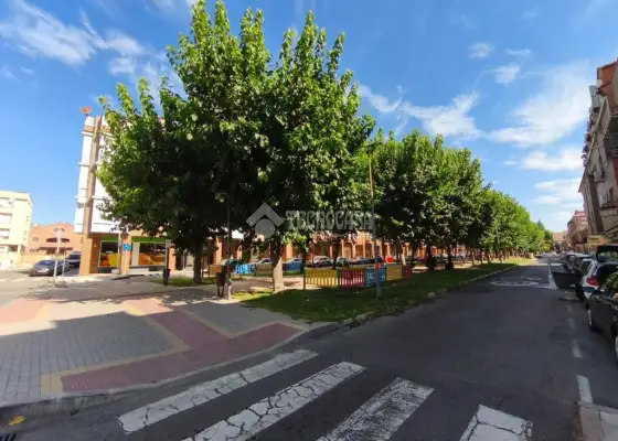 Piso en venta en Azuqueca De Henares - Estación, 147.900 €, 59 m2, ref. 647039
