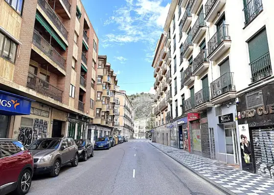Piso en venta en Cuenca - Cuenca, 69.900 €, 70 m2, ref. 656729