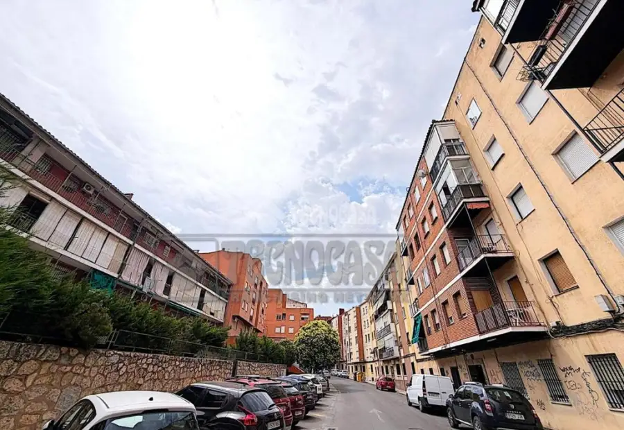 Piso en venta en Cuenca - Cuenca, 89.900 €, 52 m2, ref. 663211 en Cuenca