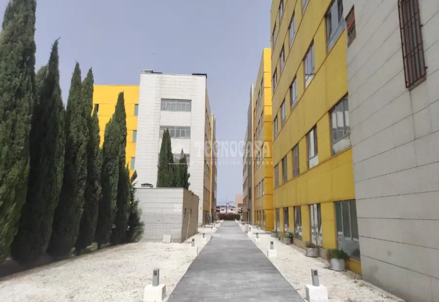 Piso en venta en Guadalajara - Manantiales, 64.000 €, 60 m2, ref. 659900 en Guadalajara