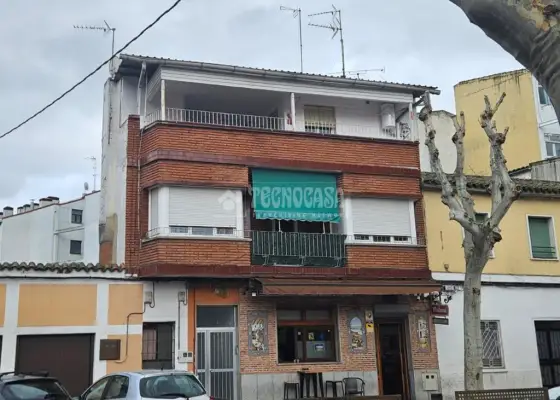 Piso en venta en Talavera De La Reina - Ayuntamiento - Ronda Sur, Puerta Cuartos, 159.900 €, 172 m2, ref. 644571