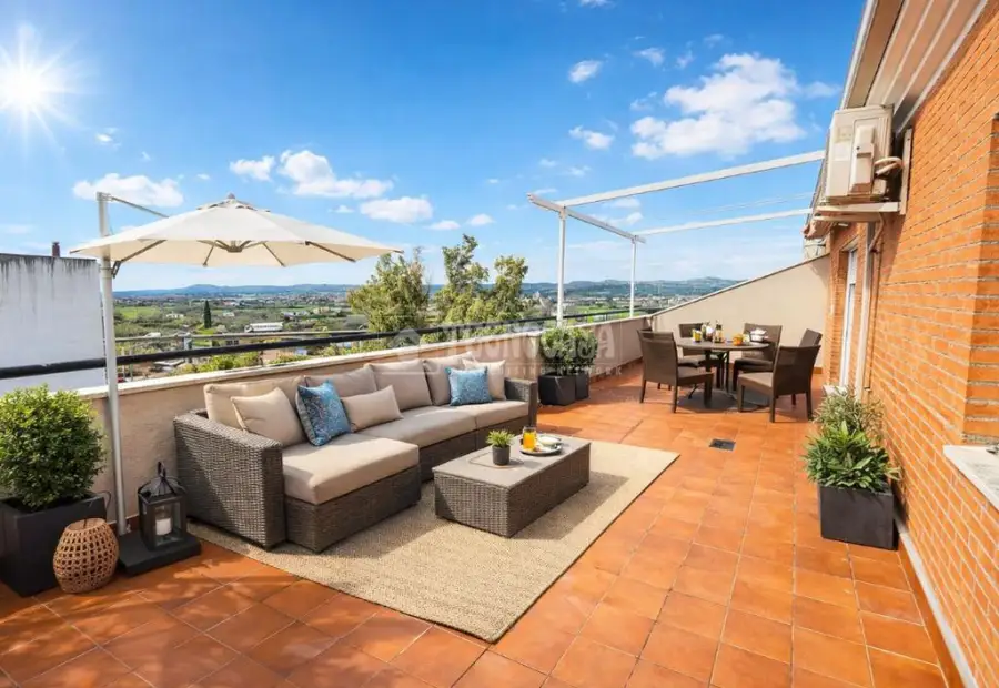 Piso en venta en Talavera De La Reina - Francisco Aguirre - Tres Olivos, La Estación , 239.900 €, 133 m2, ref. 647721 en Talavera de la Reina