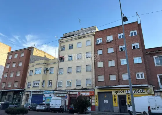Piso en venta en Talavera De La Reina - Francisco Aguirre - Tres Olivos, Tres Olivos, 74.900 €, 60 m2, ref. 594686