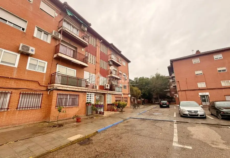 Piso en venta en Yepes - Yepes, 90.000 €, 72 m2, ref. 664717 en Yepes