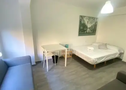 Se alquila habitación en piso compartido de 4 habitaciones en Albors en Valencia