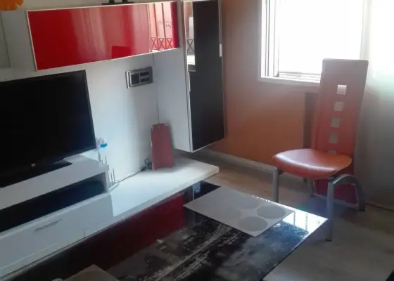 se vende casa adosada en Manzanares